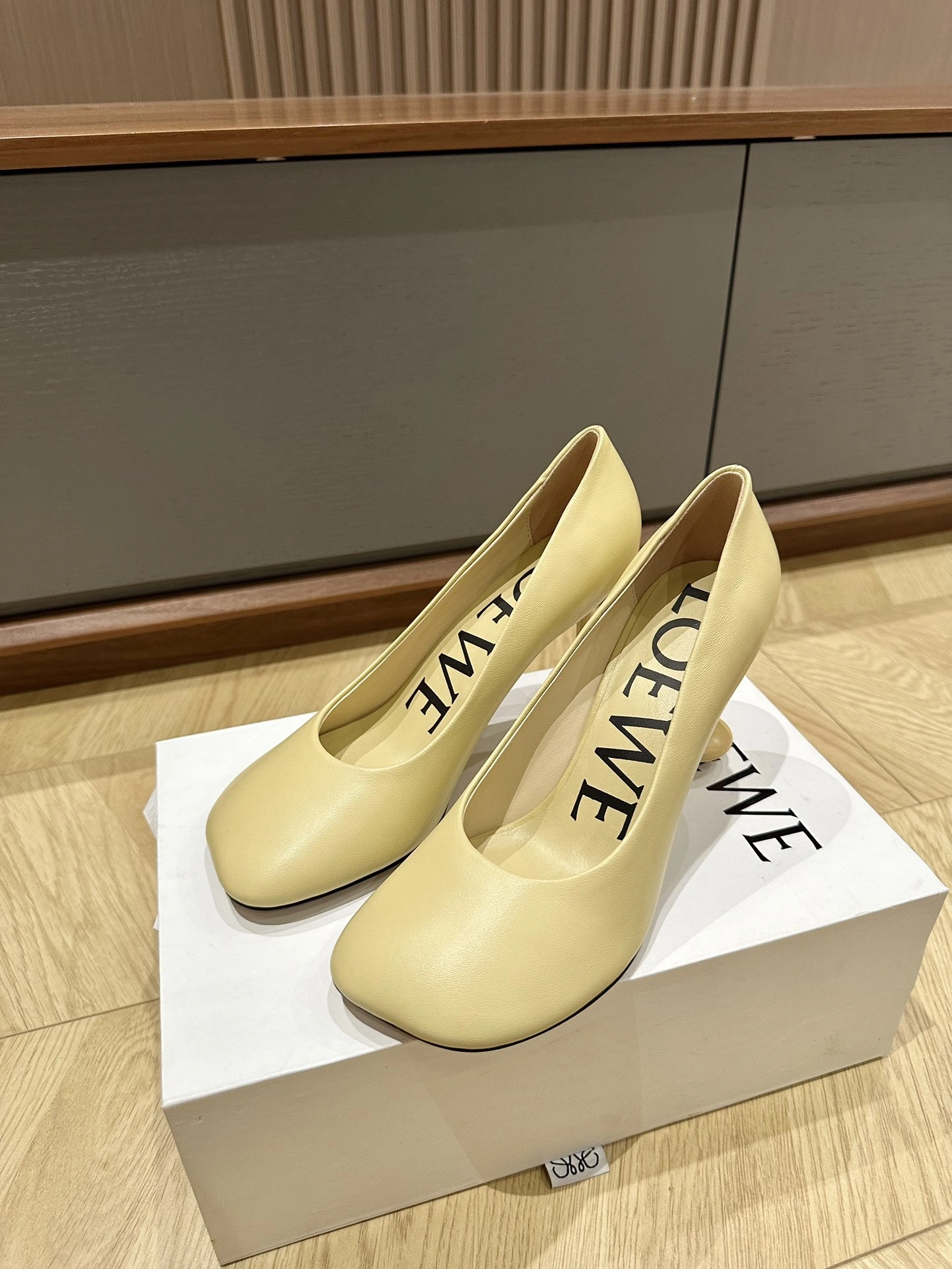 COCO-- 8o5w5 L814S01X64-8803 Calfskin sheepskin Heel height：8.5CM item:E-X000C2012